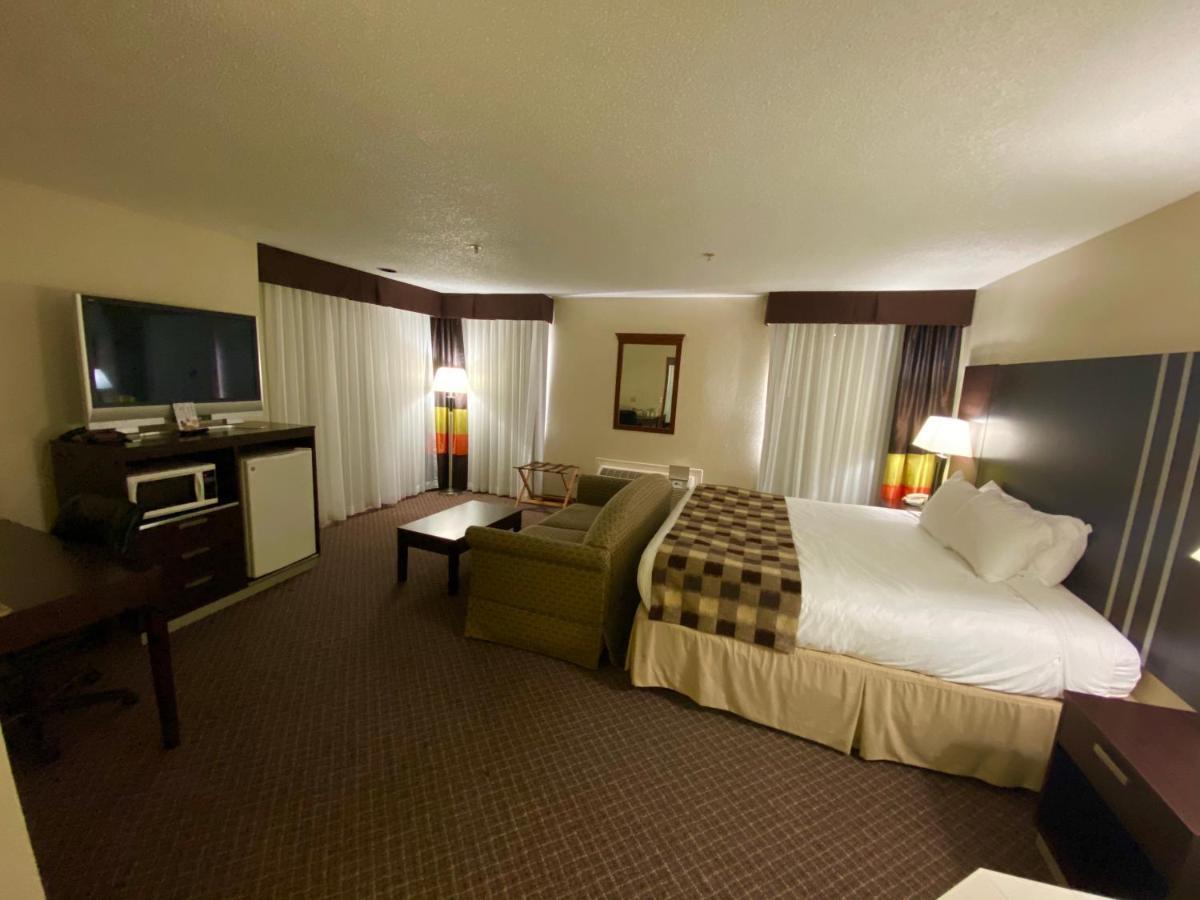 Baymont By Wyndham Smyrna Hotel Exterior foto